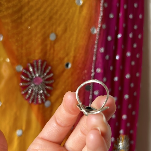 925s Angel Aura Quartz Arrowhead Earrings & Snake Ring - Picture 10 of 17